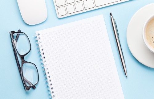 上野自動車の正社員 機械エンジニア 現場作業員 工場求人イメージ